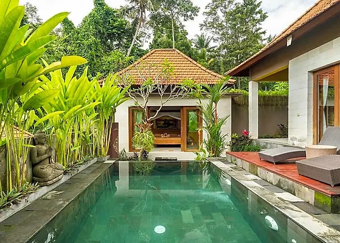 Mahayoni Villa-2br -2bathroom& Private Pool Villa Pejeng