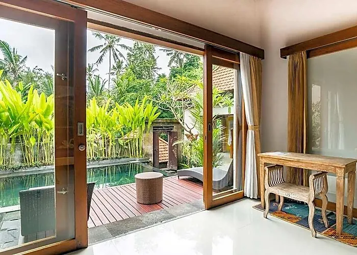 Mahayoni Villa-2br -2bathroom& Private Pool Villa Pejeng