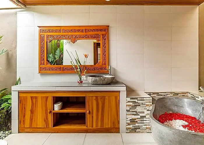 Mahayoni Villa-2br -2bathroom& Private Pool Pejeng